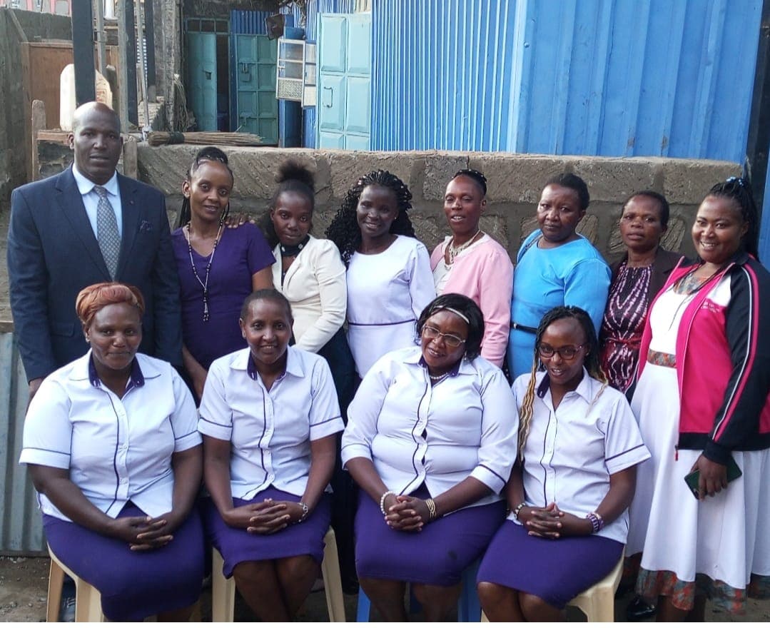 Royal Queens image 2